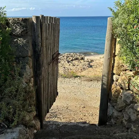 Seaside With Pool In Σπίτι διακοπών *